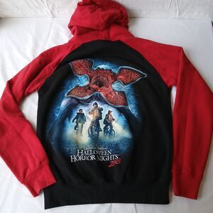 Universal Studios HALLOWEEN Horror Nights HHN 2018 Stranger Things Hoodie Small